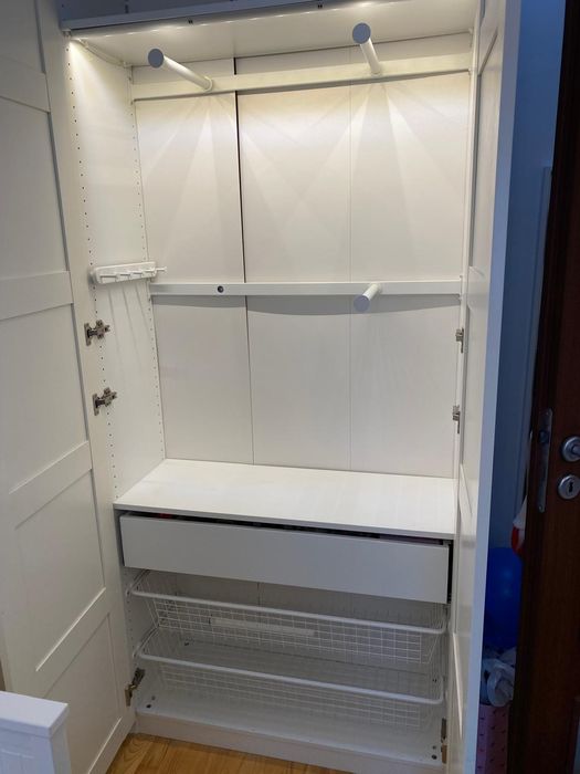 Szafa biała Ikea Bergsbo