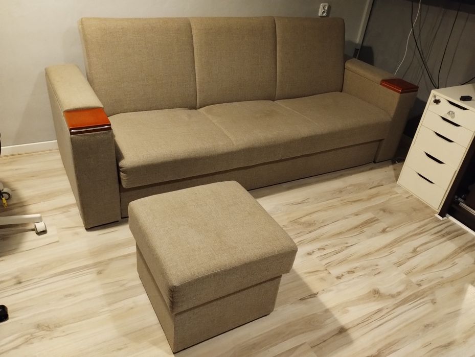 Kanapa wersalka łóżko + pufka+otwierane boki z obszerną skrytką