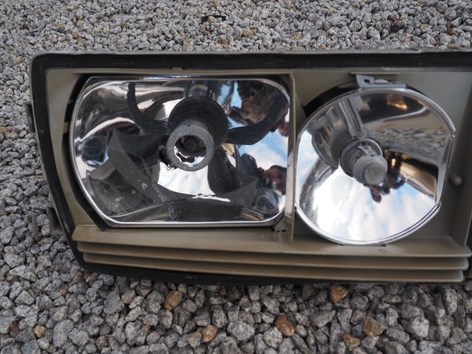 Lampy przednie mercedes W123 coupe Hella L+P