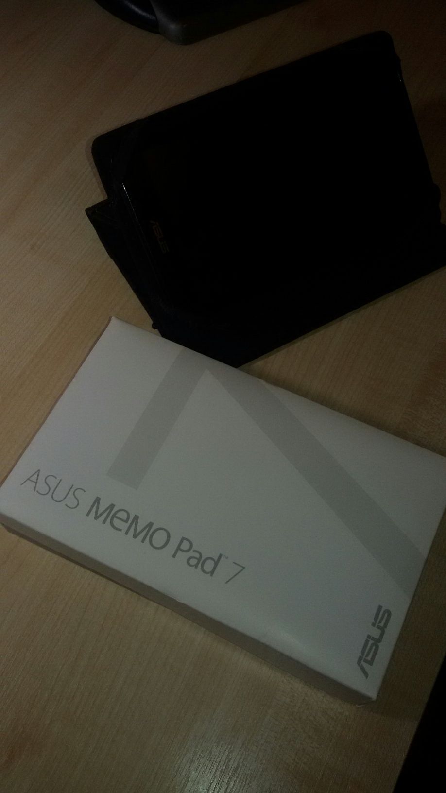 Продам планшет Asus