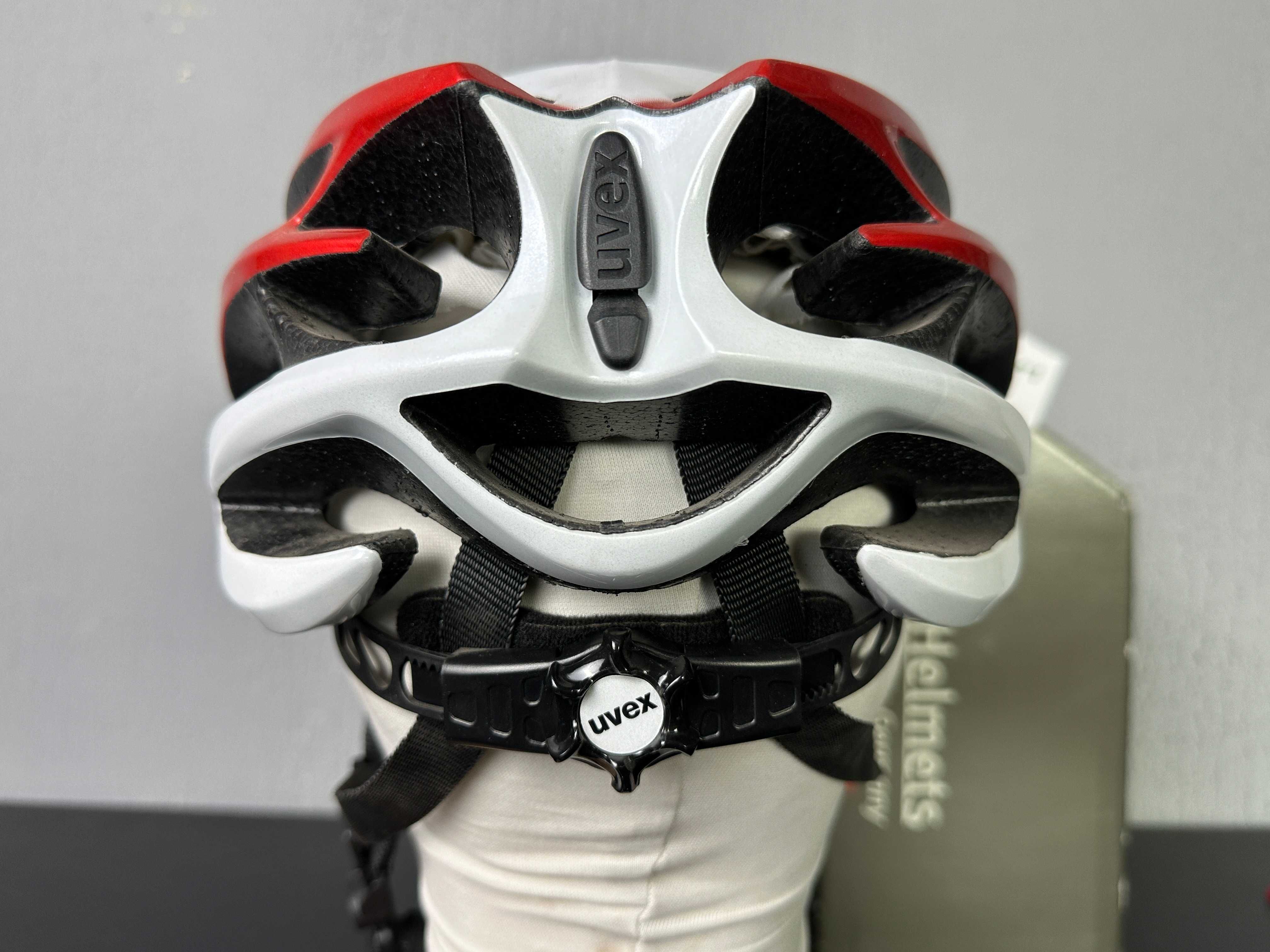 Kask UVEX FP1 czerwono biały