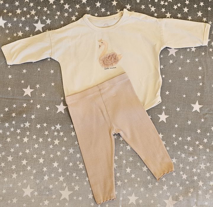 Костюми фірми Next на дівчинку р.62 вік 3-6 місяців