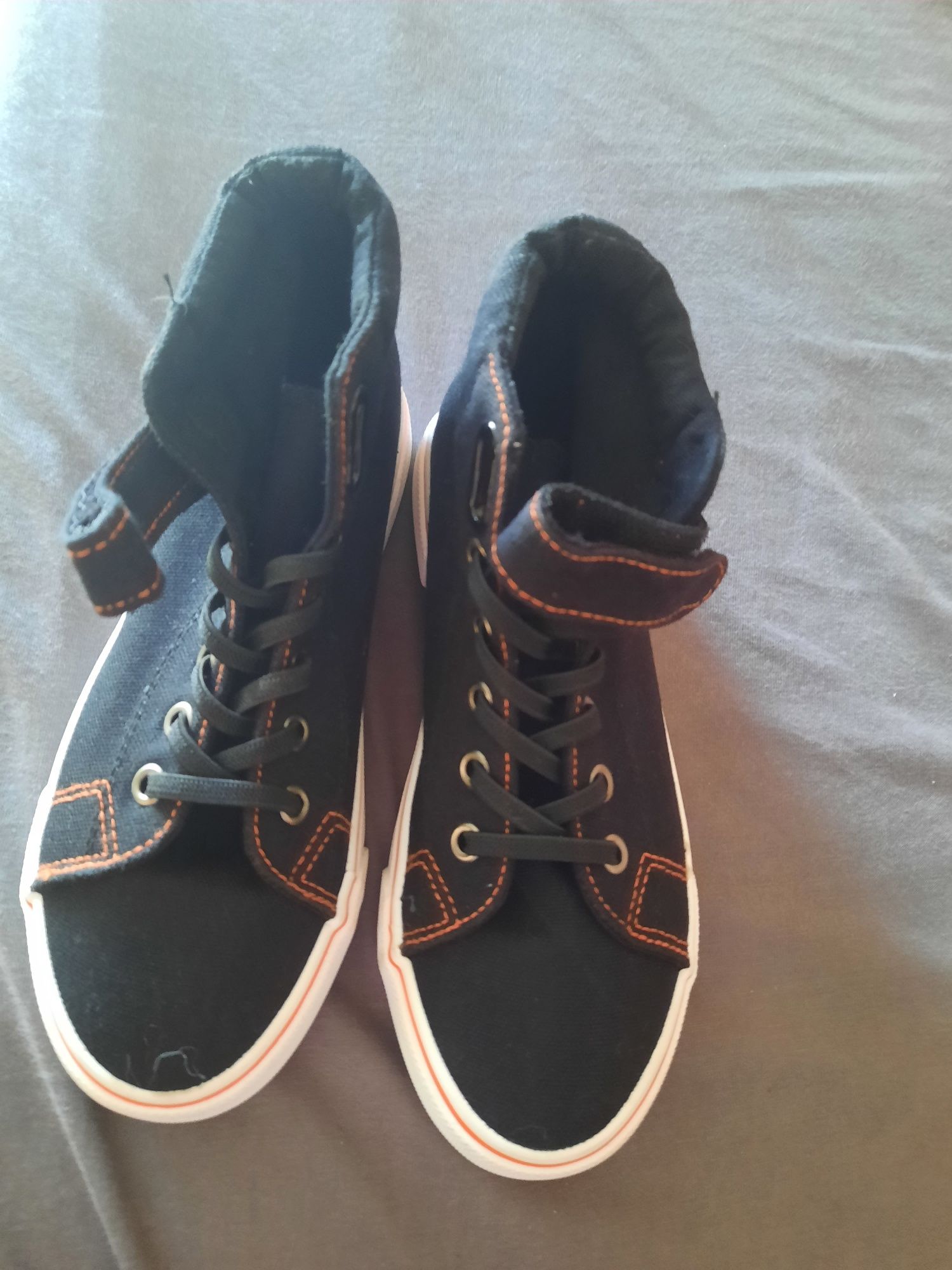 Trampki nowe bez metki r.33, chlopiece
