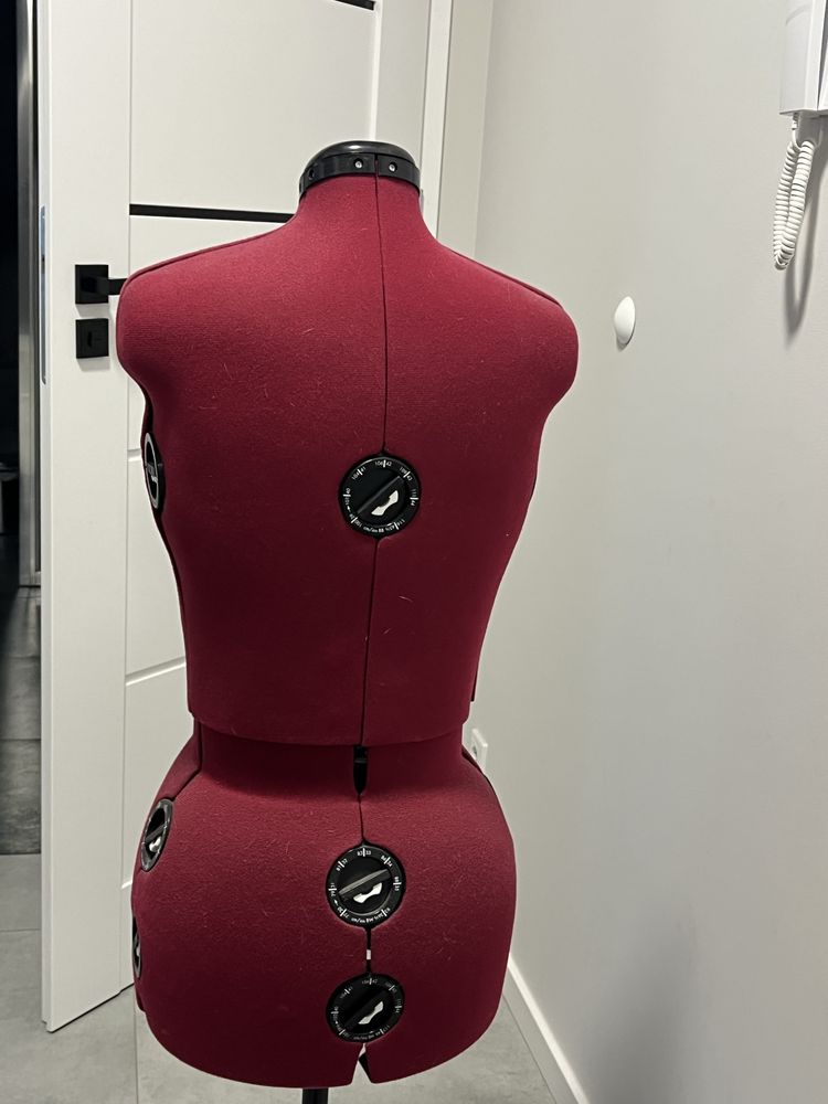Manekin Diana B 42-48