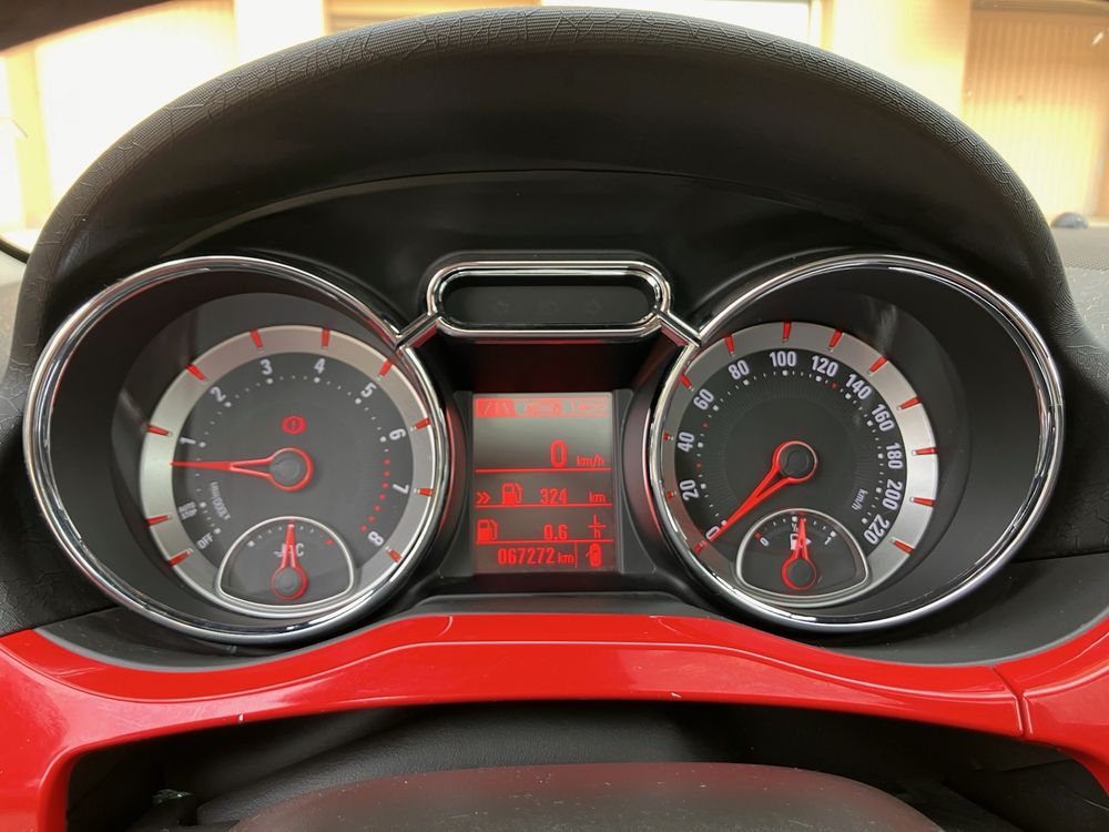 Opel Adam Glam 1.2 70cv