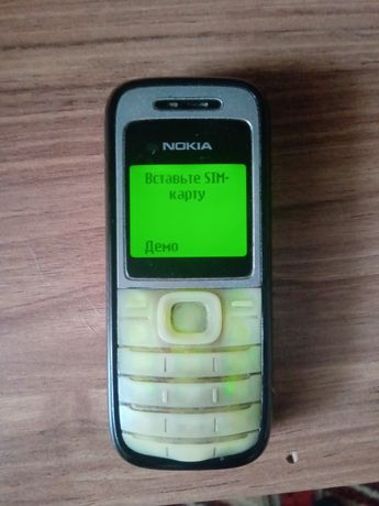 Продам телефон Nokia 1200.