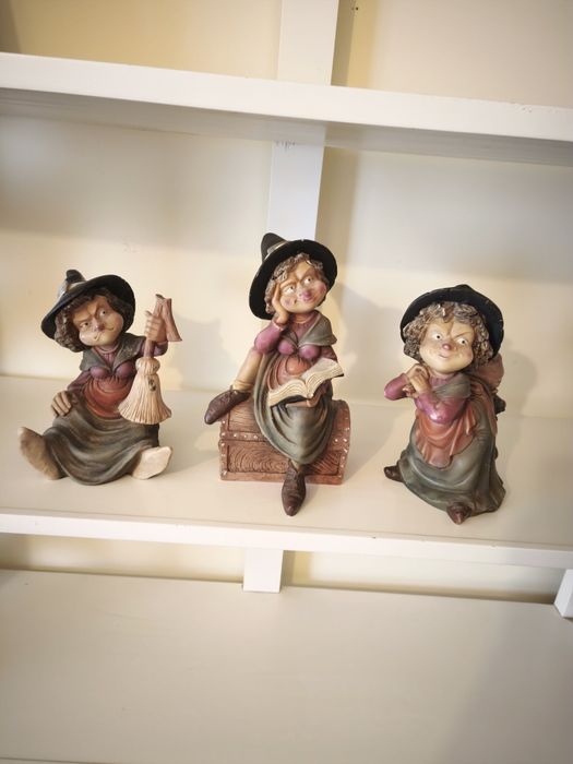 Vende se estatuetasem marfinite conjunto das 3