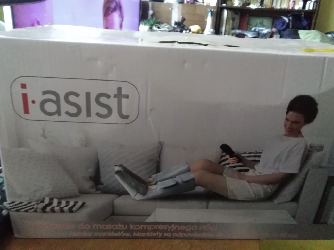 I-asist urządzenie do masażu kompresyjnego nóg.