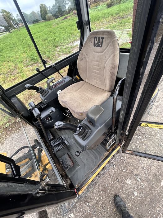 Minikoparka Cat 301.5