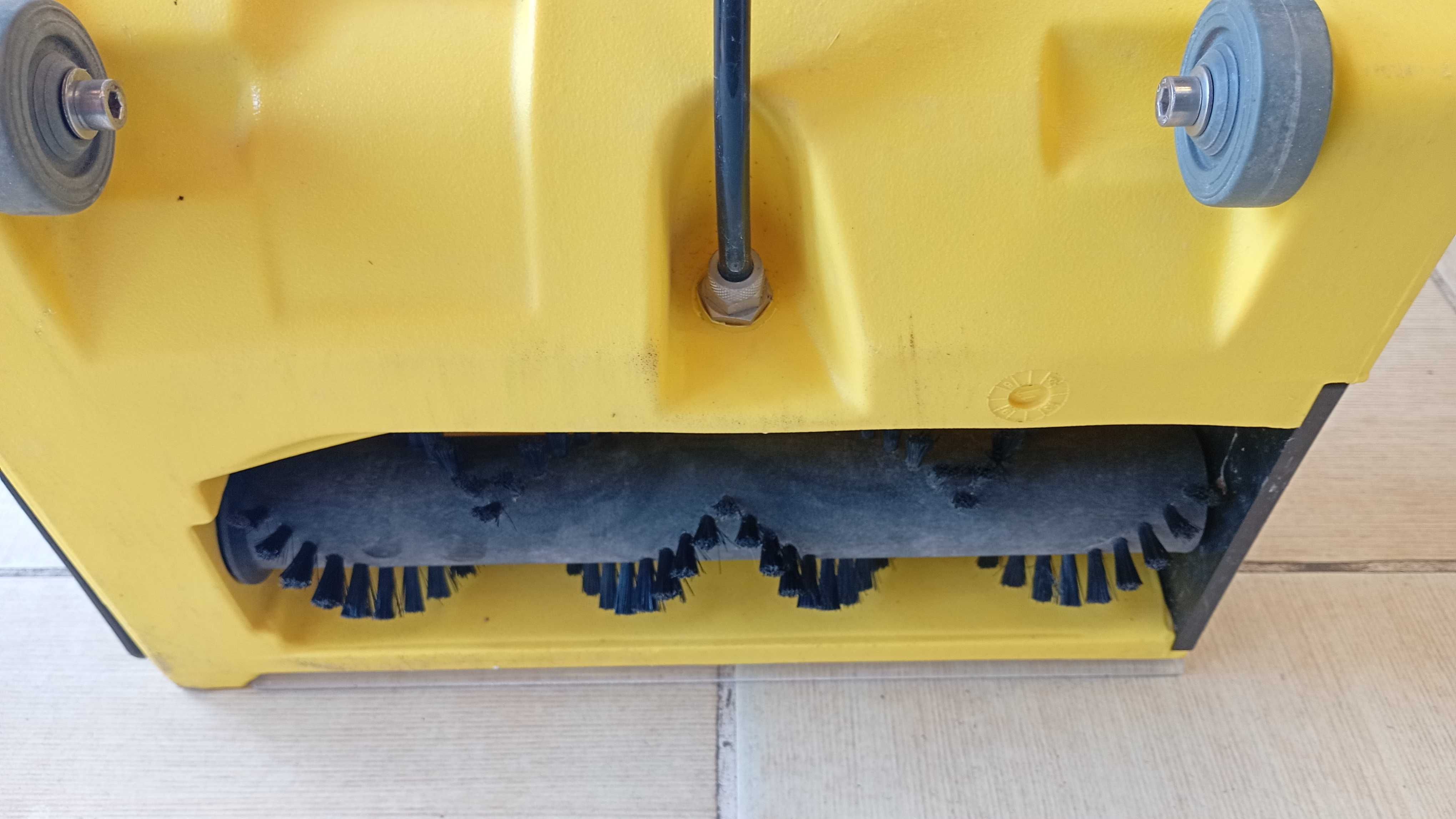 KARCHER PW 30/1 elektryczna szczotka do Puzzi -Komis MADEJ Dębica