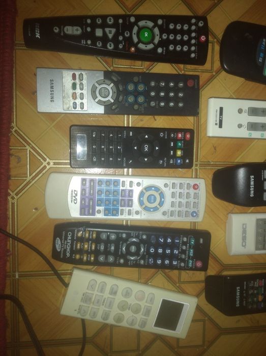 Пульти в наявності всі пульти що є на фото
