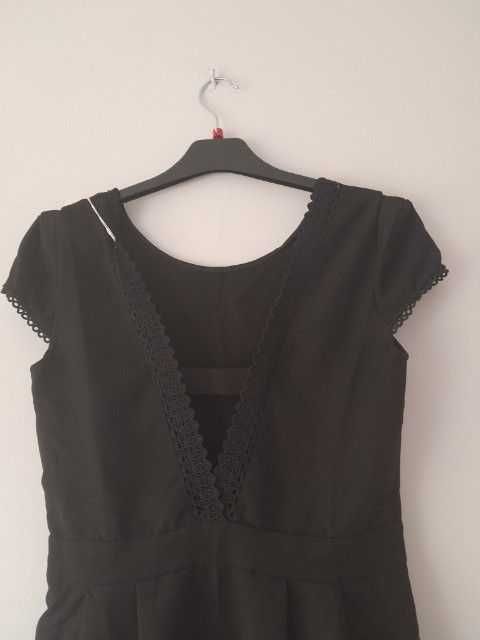 Sukienka mała czarna