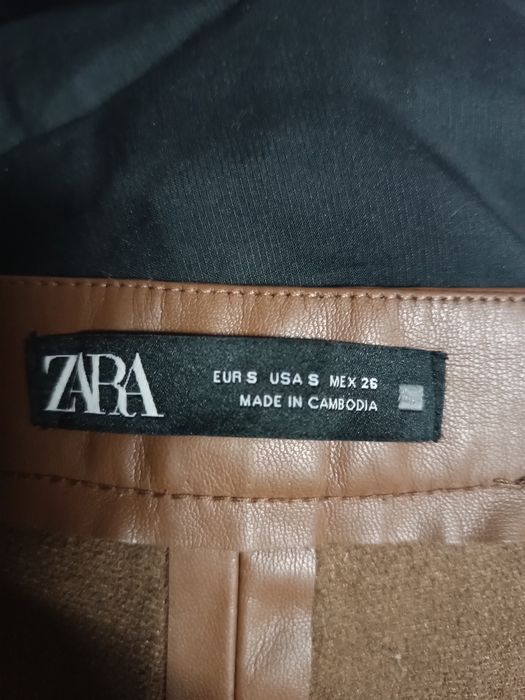 Zara. Брюки кожаные