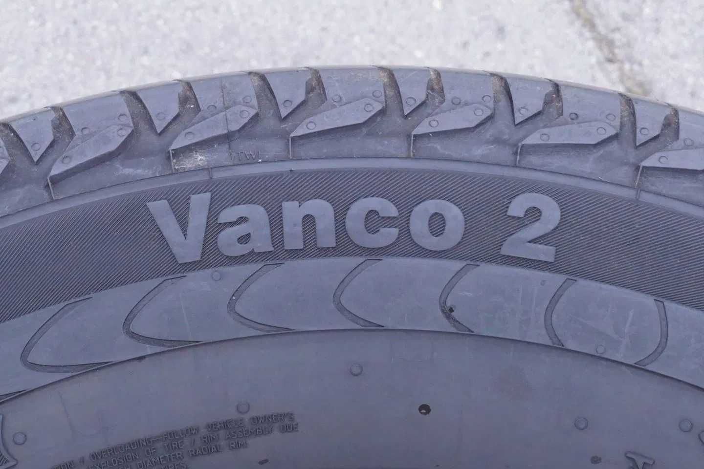 Opona Continental Vanco 2 235/65/16 C 115/113 R