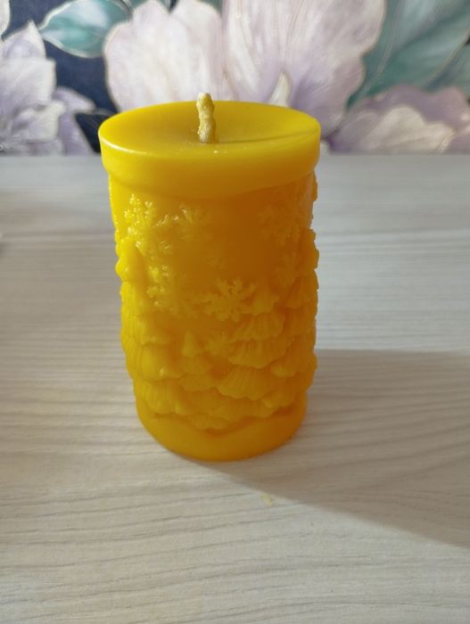 Продам свечи с пчелиного воска