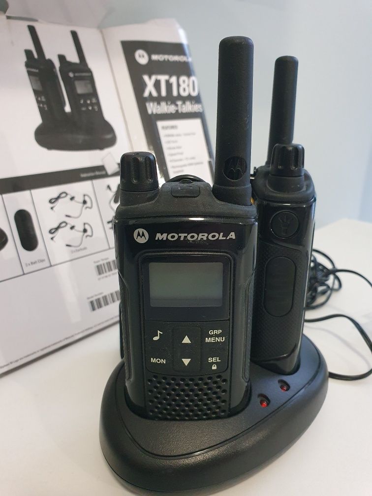 Krótkofalówka Motorola XT180