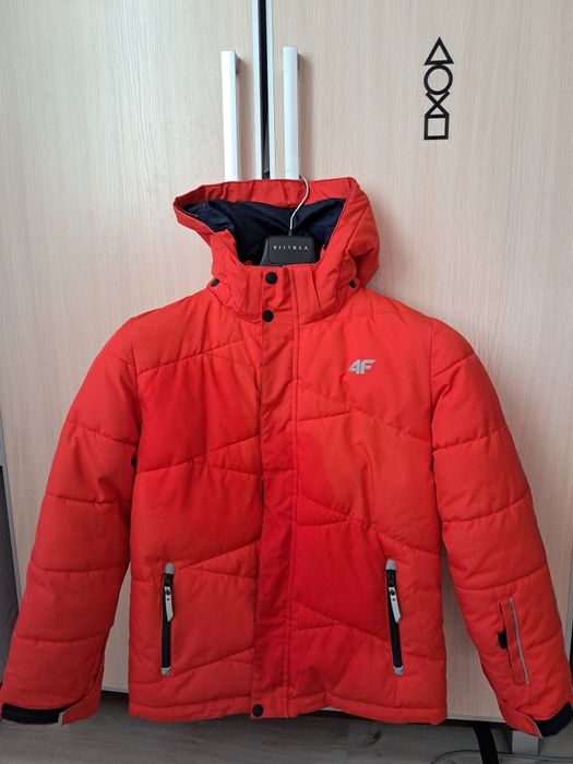 Kurtka zimowa 4f r146