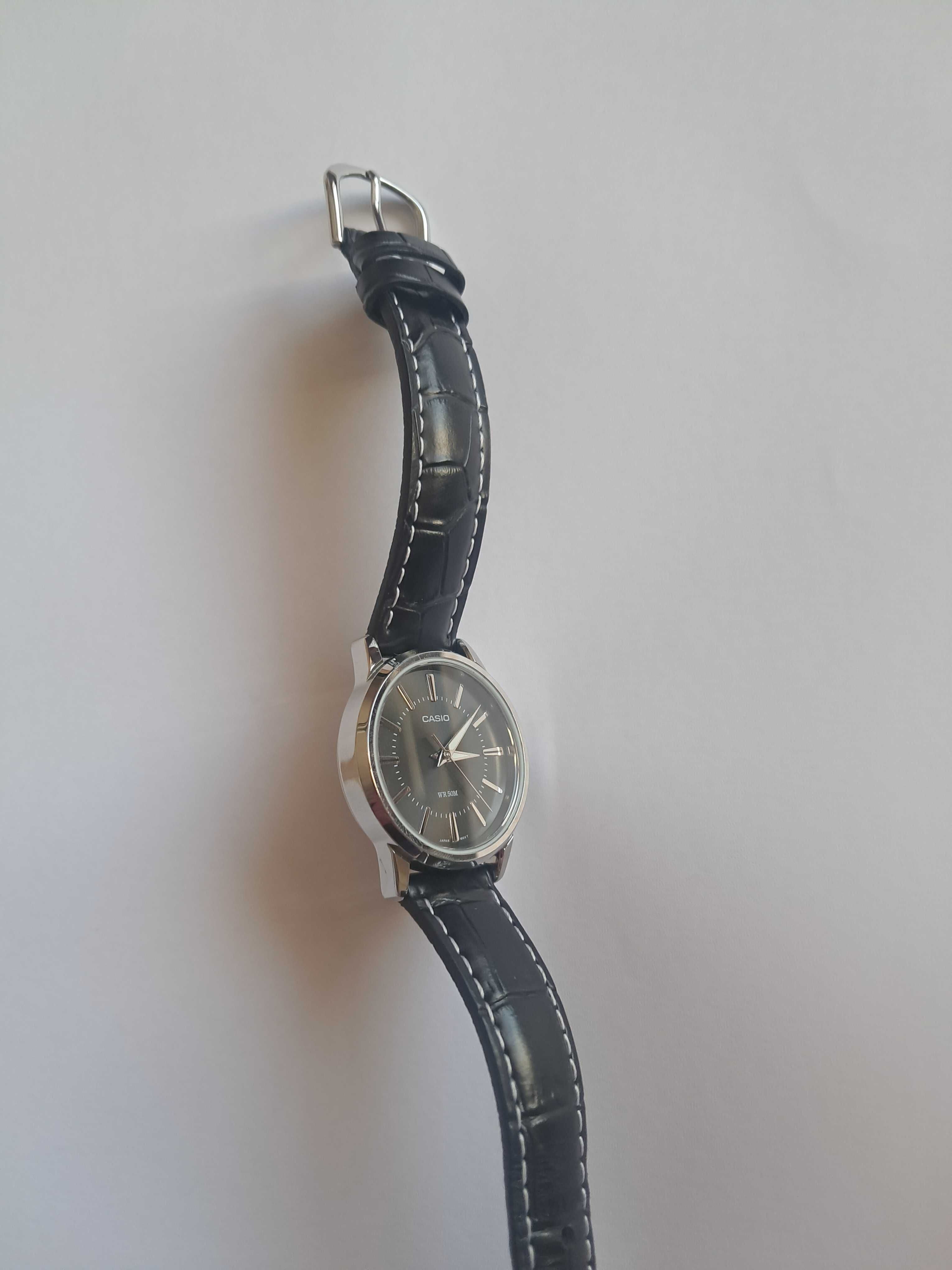 Часы женские CASIO MTP-1303L