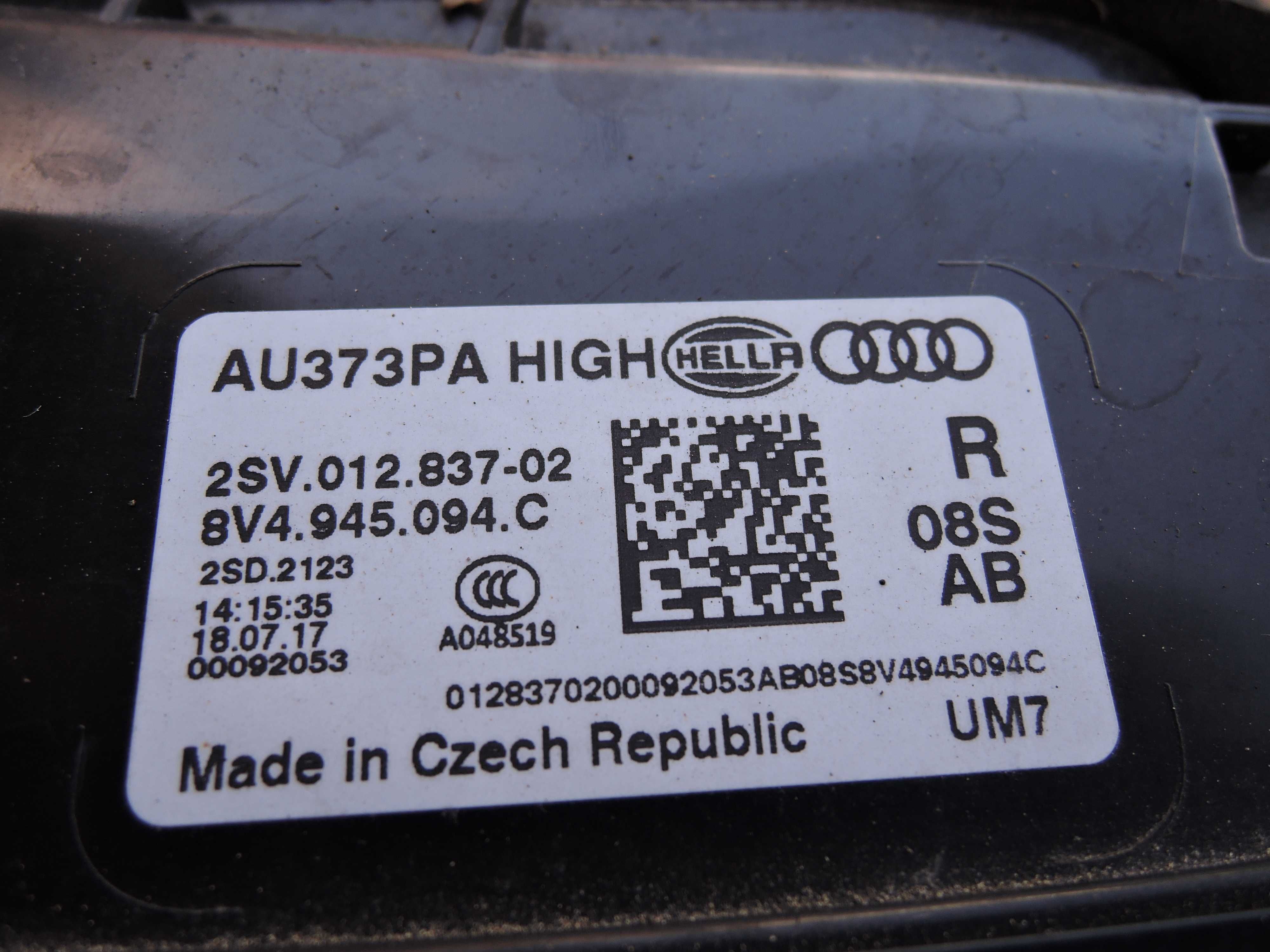 Lampa Prawa Tył w klapę LED AUDI A3 S3 8V Sportback Lift matrix