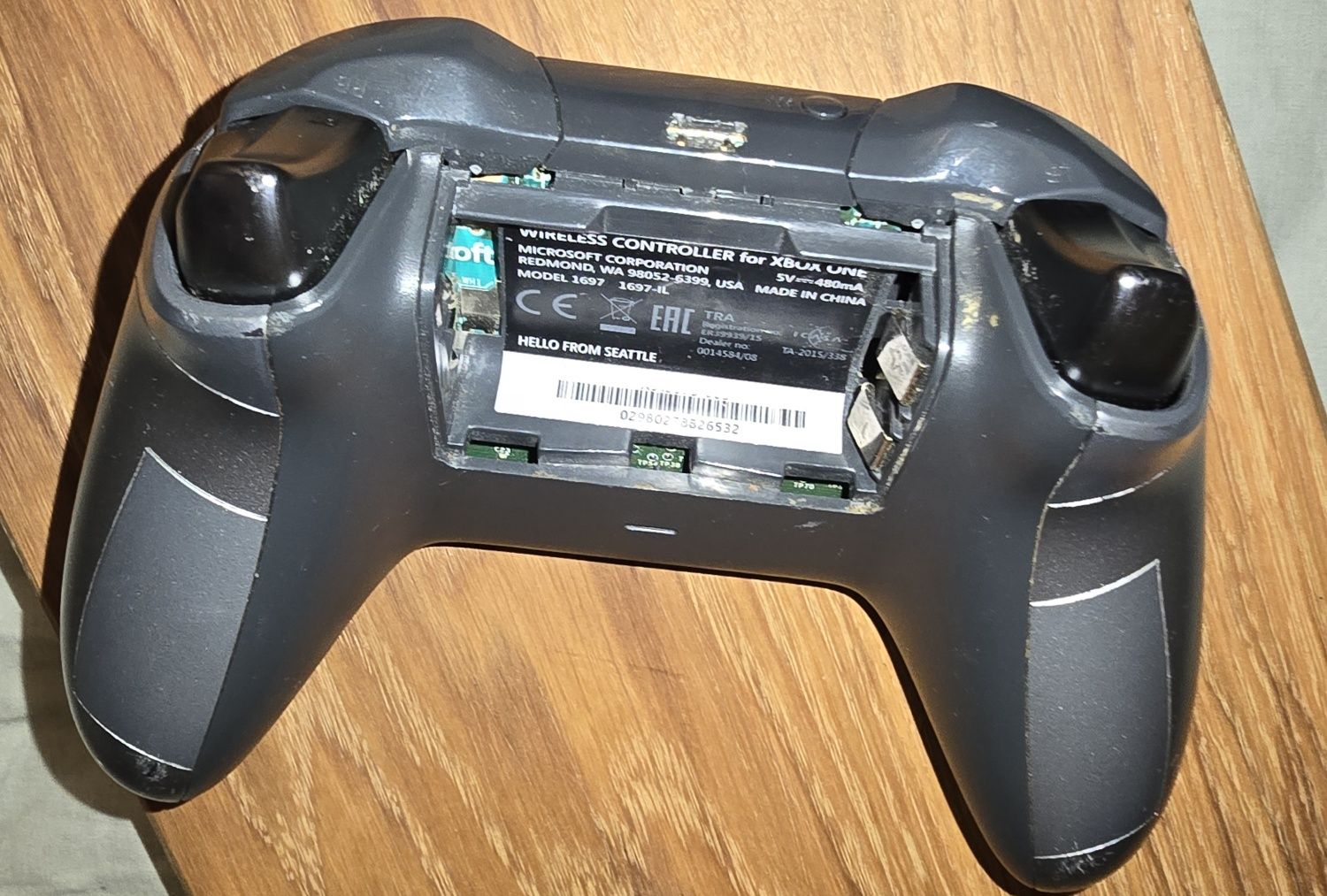 Kontroler/Pad Xbox One Halo 5 Guardians Limitowana Edycja