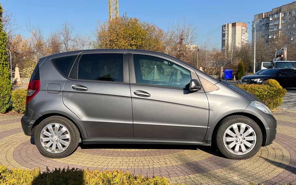 Mercedes-Benz A 180 2010