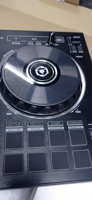 Controladora Pionner DDJ RB
