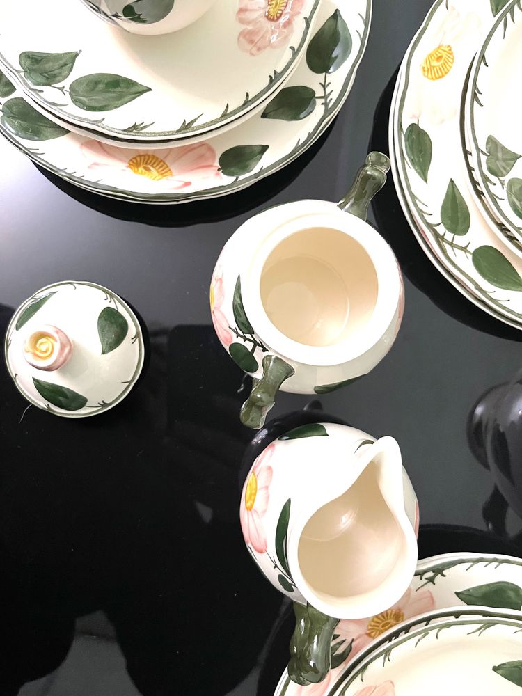 Вінтажний посуд  Villeroy Boch Wild Rose 21 предмет