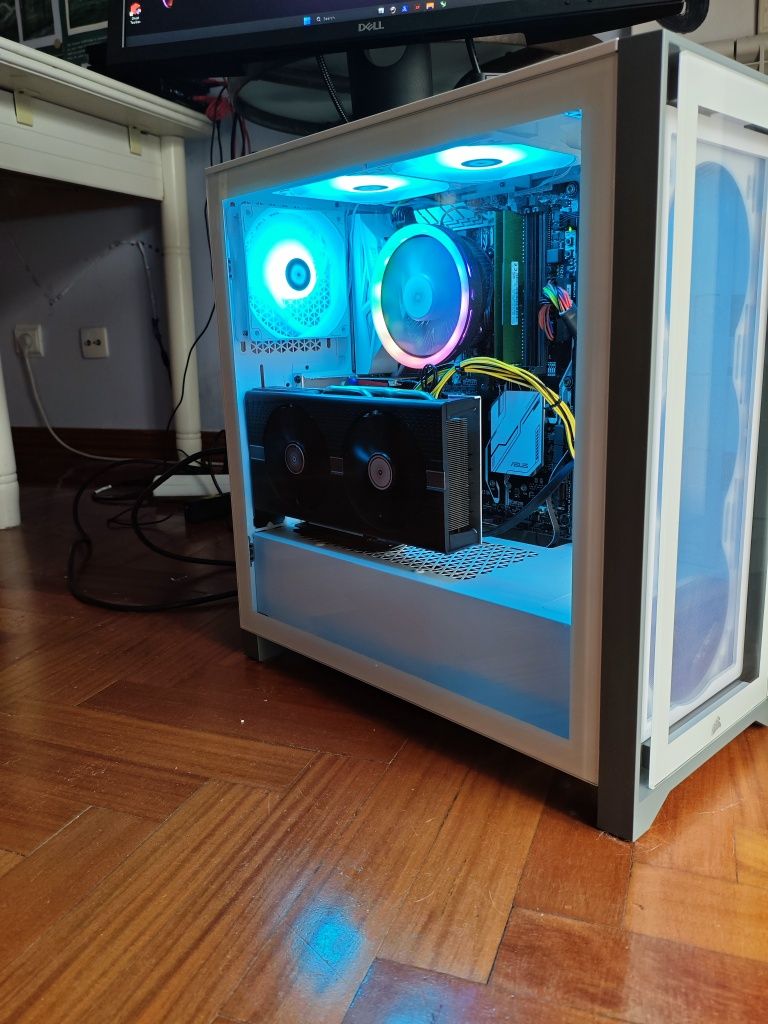 Peças Kit Gamer + Corsair 4000X white | 32GB RAM | RTX 3060 Leia o anu