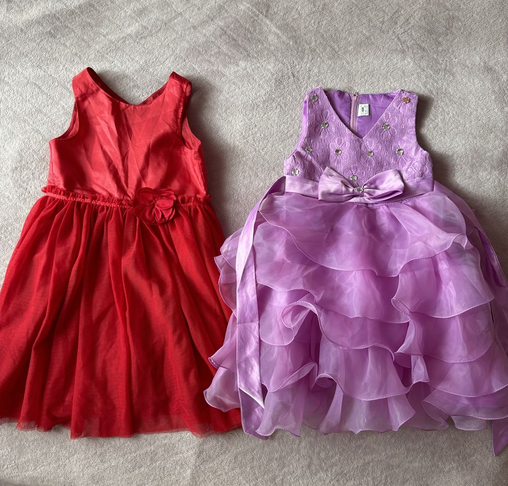 Нарядные платья р.120 и р.134