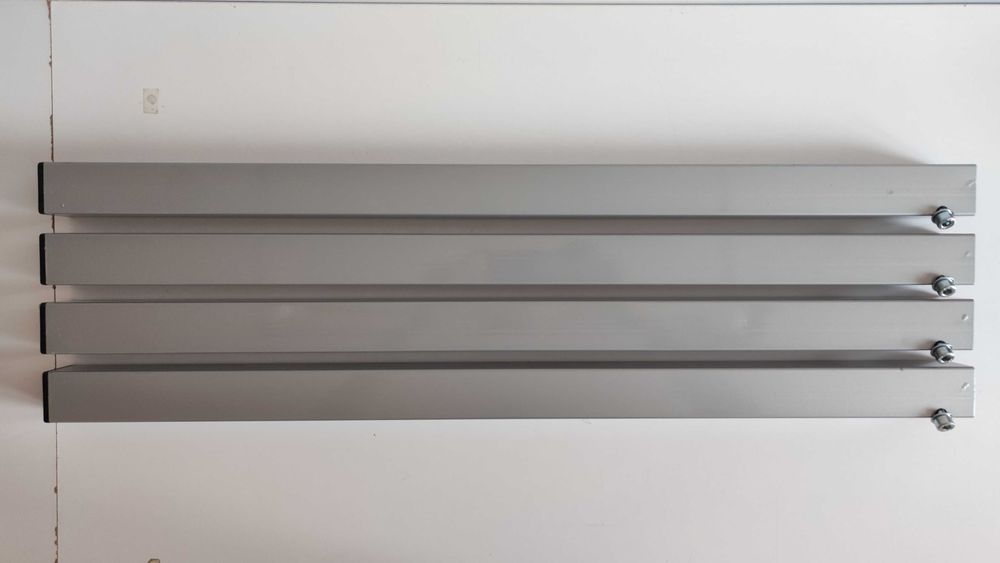 Metalowe mogi do stołu 72 cm