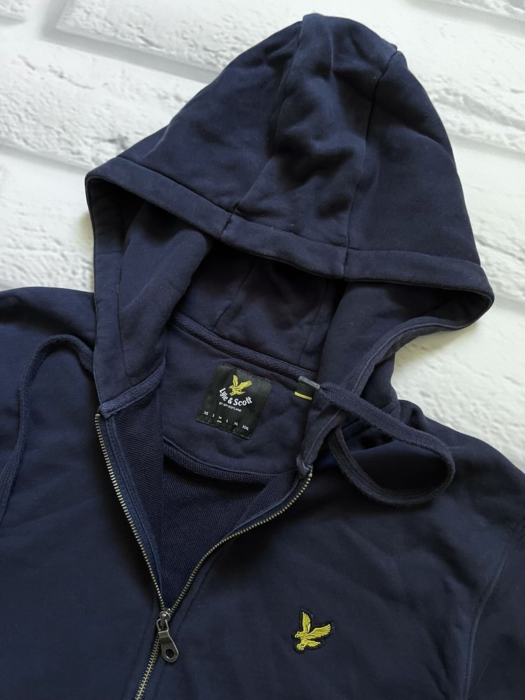 Олимпийка Lyle Scott размер M-L