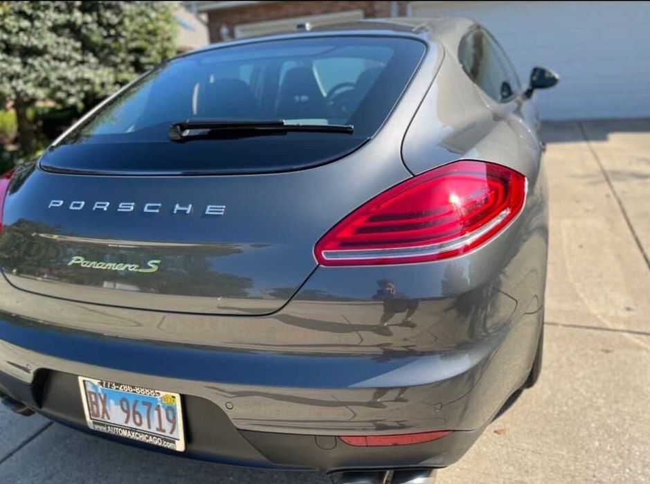 2014 Porsche Panamera S HYBRID