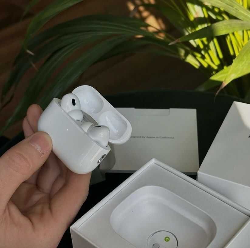 Apple AirPods Pro 2 Gen 2024 Tupe C