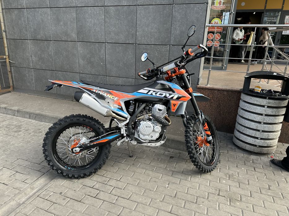 Продам кові адванс 250 2025