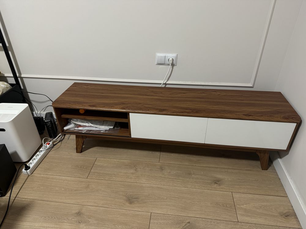Szafka RTV do TV max 70”