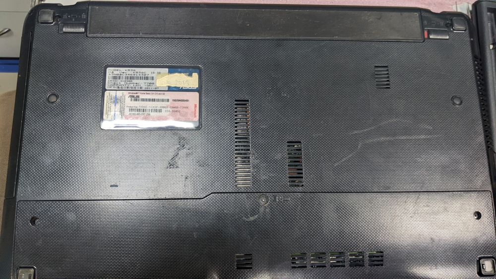 Asus K53s i3/4Gb/320GbHDD/Intel HD+GT520MX.