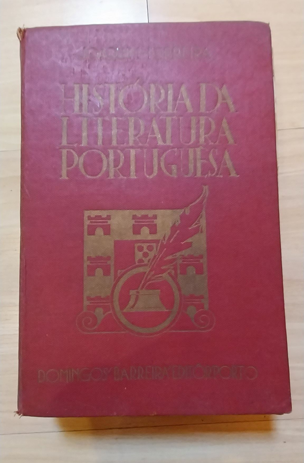 Livro antigo A história da Literatura Portuguesa