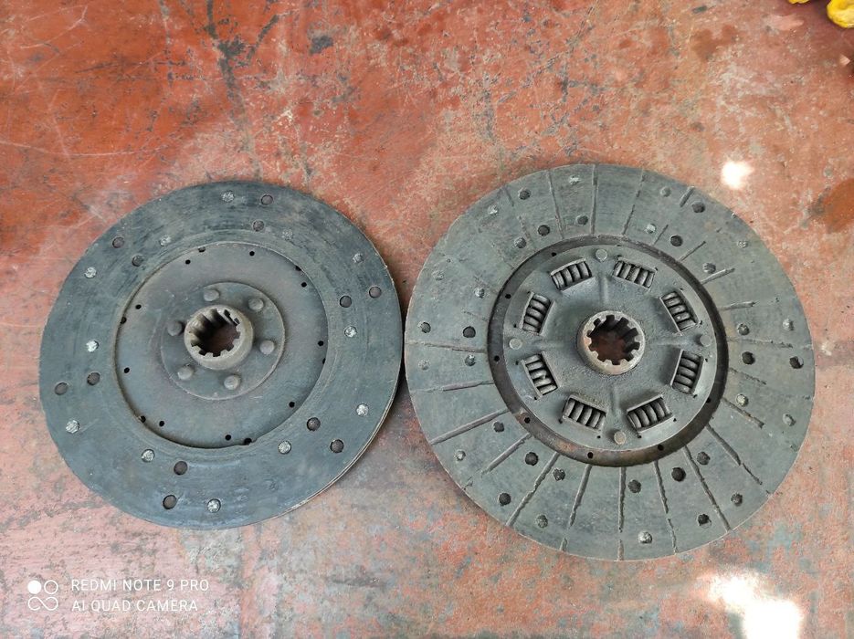 Продам  диск сцепления (фередо) на Газ 51, 52  б/у.