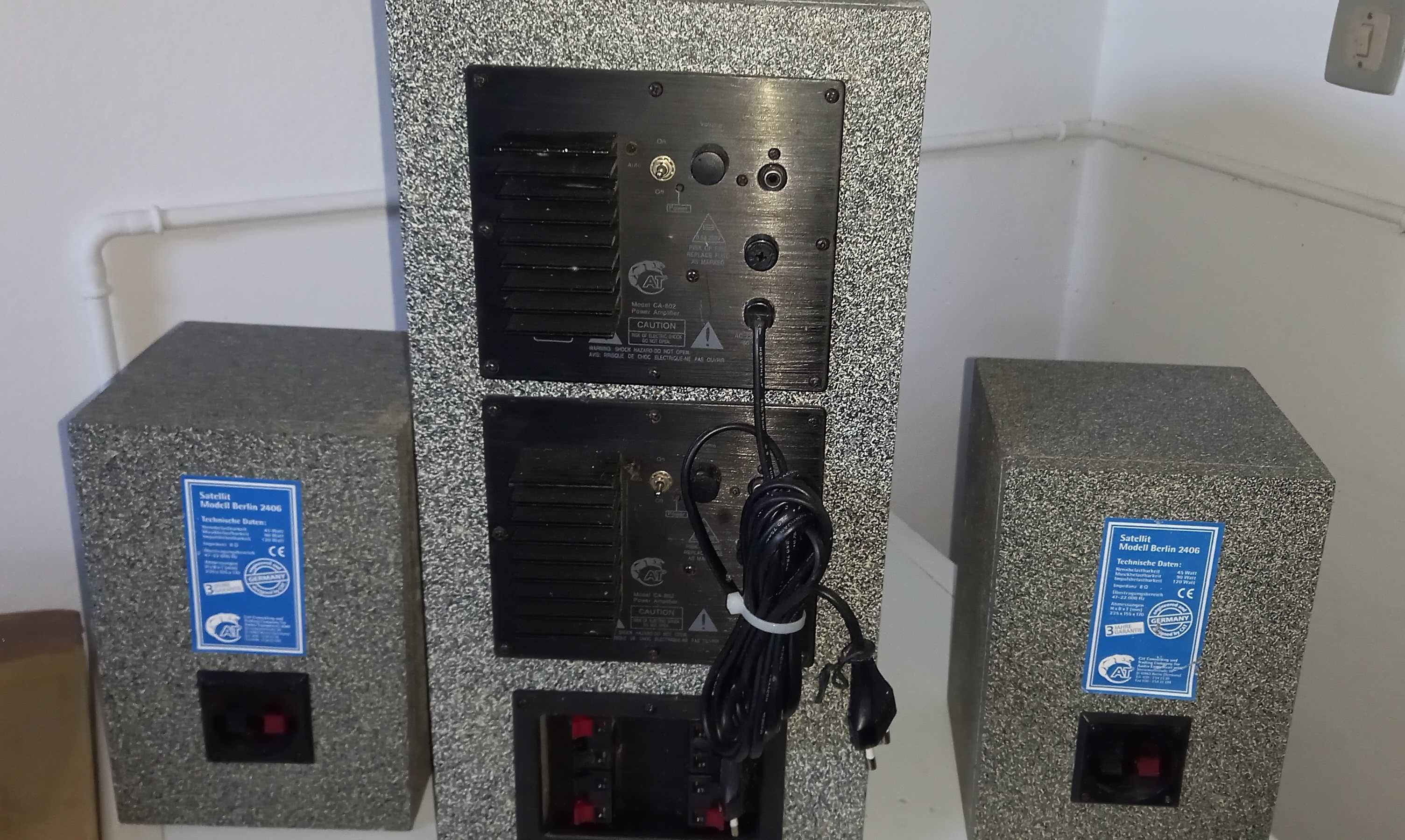 Colunas de som CAT modelo Berlin com Sub - amplificado
