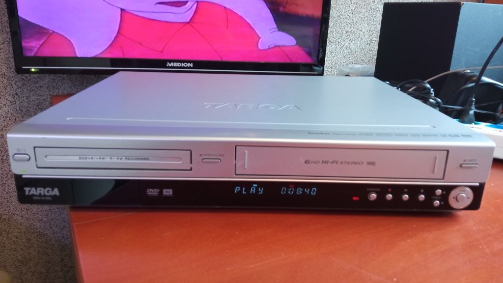 LG Targa DVR-5100X Nagrywarka DVD Combo2