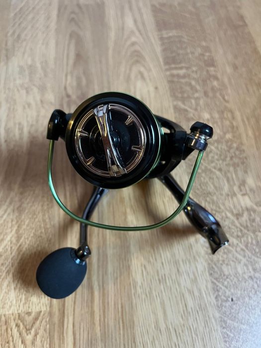 Kolowrotek wedkarski nowy wędkarstwo Deukio 6000 metalowa szpula