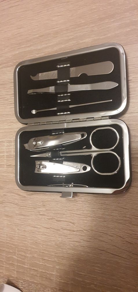 Przybornik do manicure, zestaw, mały, idealny do torebki i na prezent