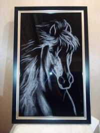 Картина "Лошадь" гравировка на стекле.