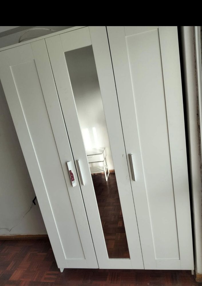 Aluga-se quarto casal