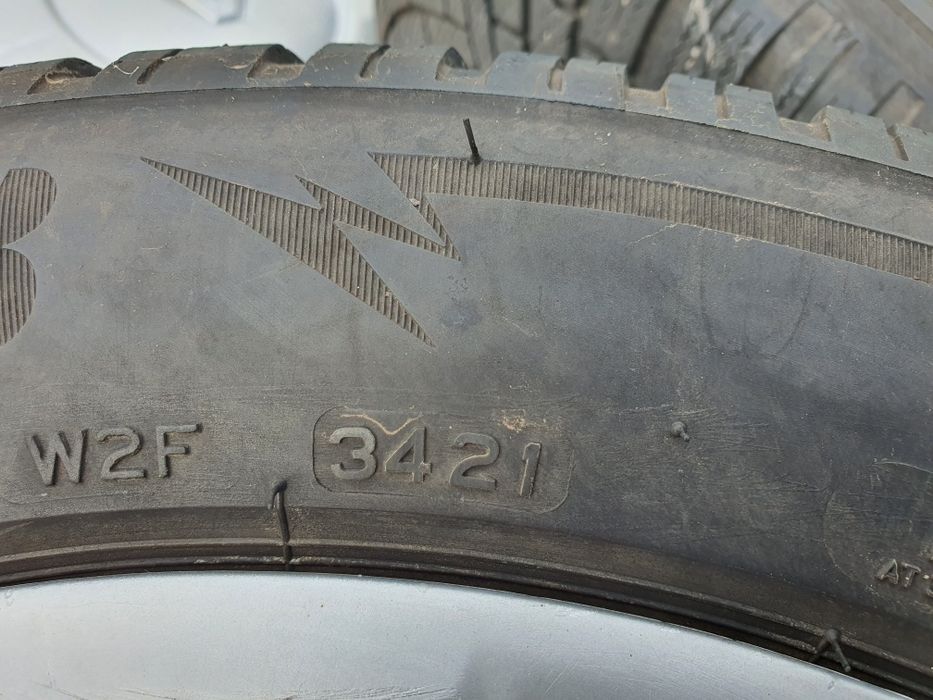 Koła zimowe Renault 4x100 Bridgestone 185/60/15