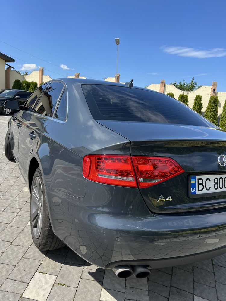 AUDI a4/b8 quattro 2.0 tfsi 2010