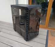 Obudowa gamingowa Corsair RGB z 6 wentylatorami