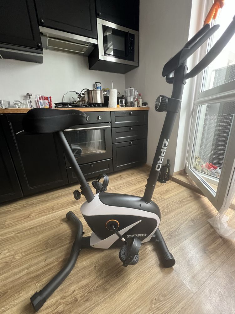 Rowerek stacjonarny Zipro