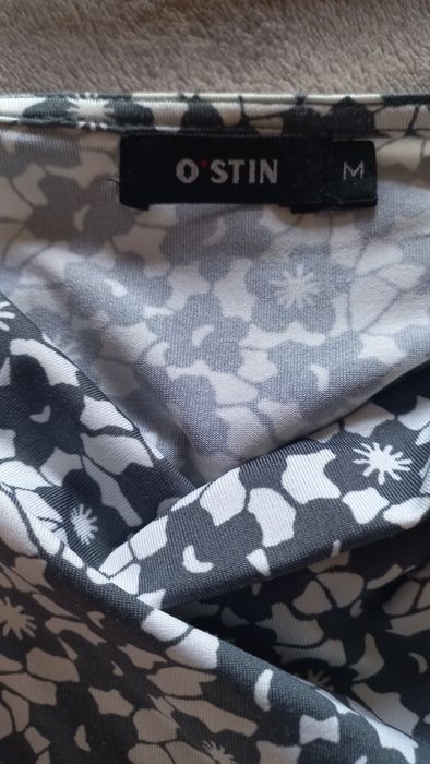 Сукні святкові,класичні Ostin, Desigual, розмір М