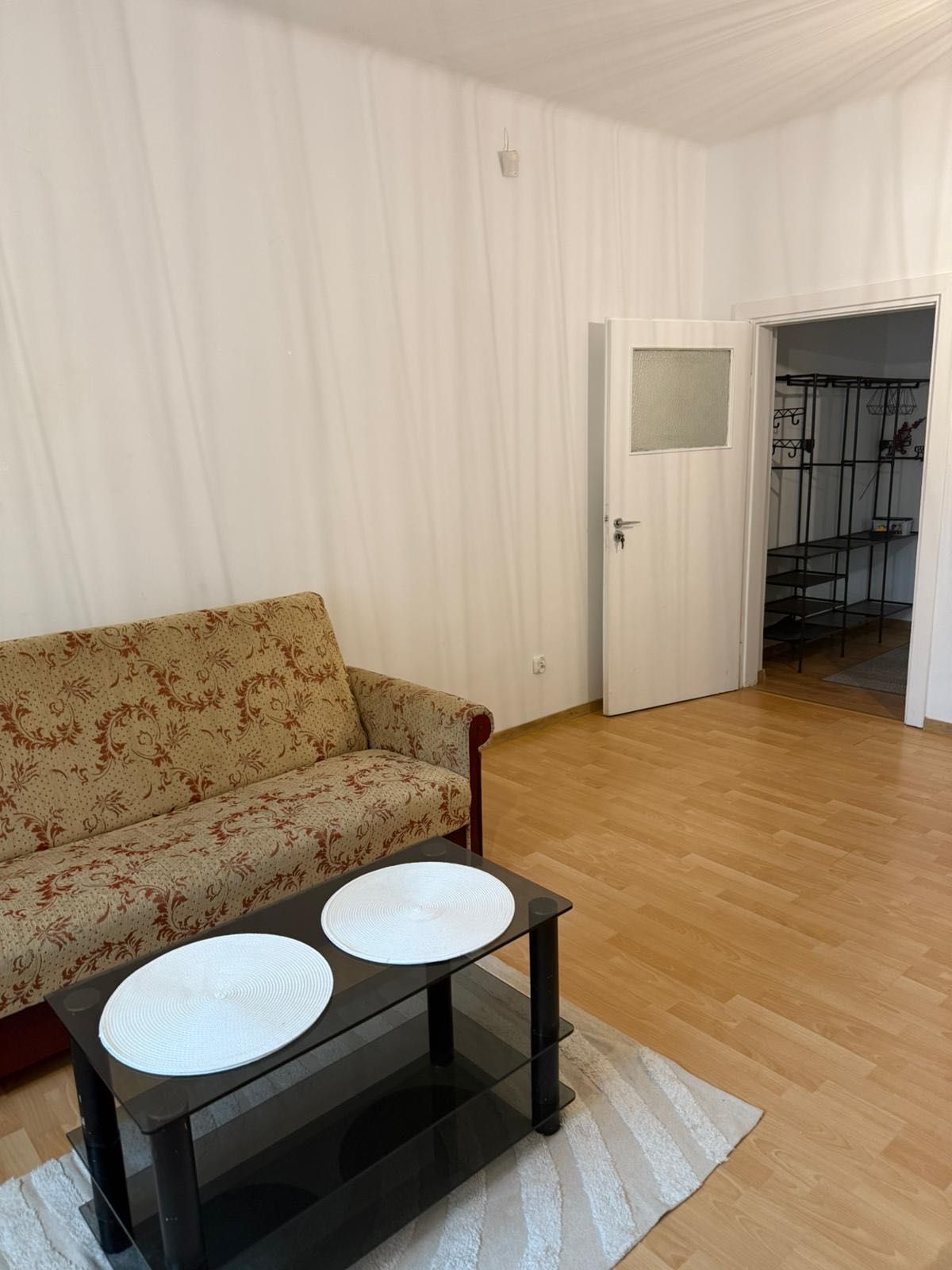 2 pokojowe mieszkanie/ 54m2/ centrum miasta / parter / bezczynszowe